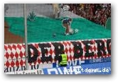 Rot-Weiss Essen - 1. FC Kaiserslautern II - Choreo vor dem Spiel  » Click to zoom ->