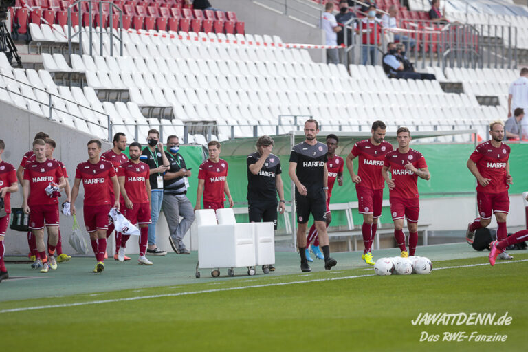 DFB Pokal Rot-Weiss Essen - Arminia Bielefeld (1:0) - 2020 ...